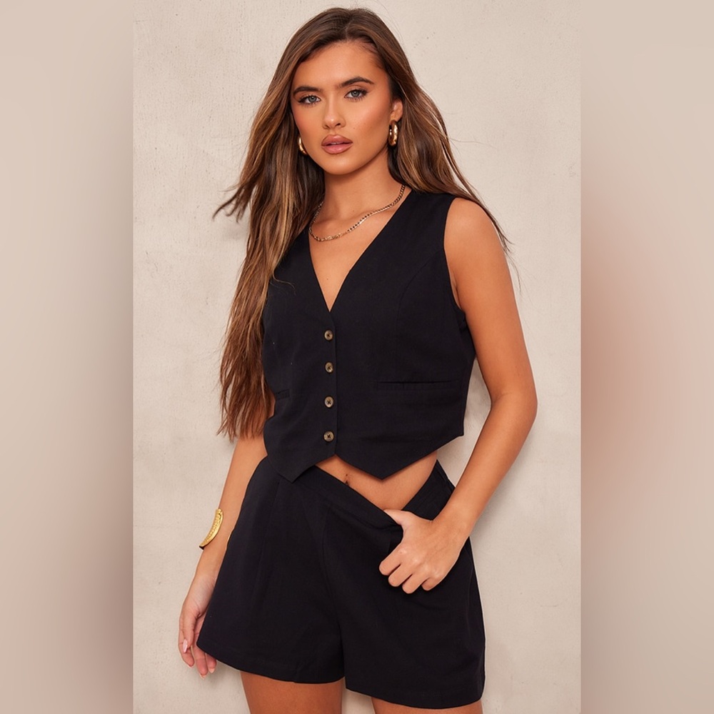 Pretty Little Thing BLACK LINEN LOOK BOXY VEST